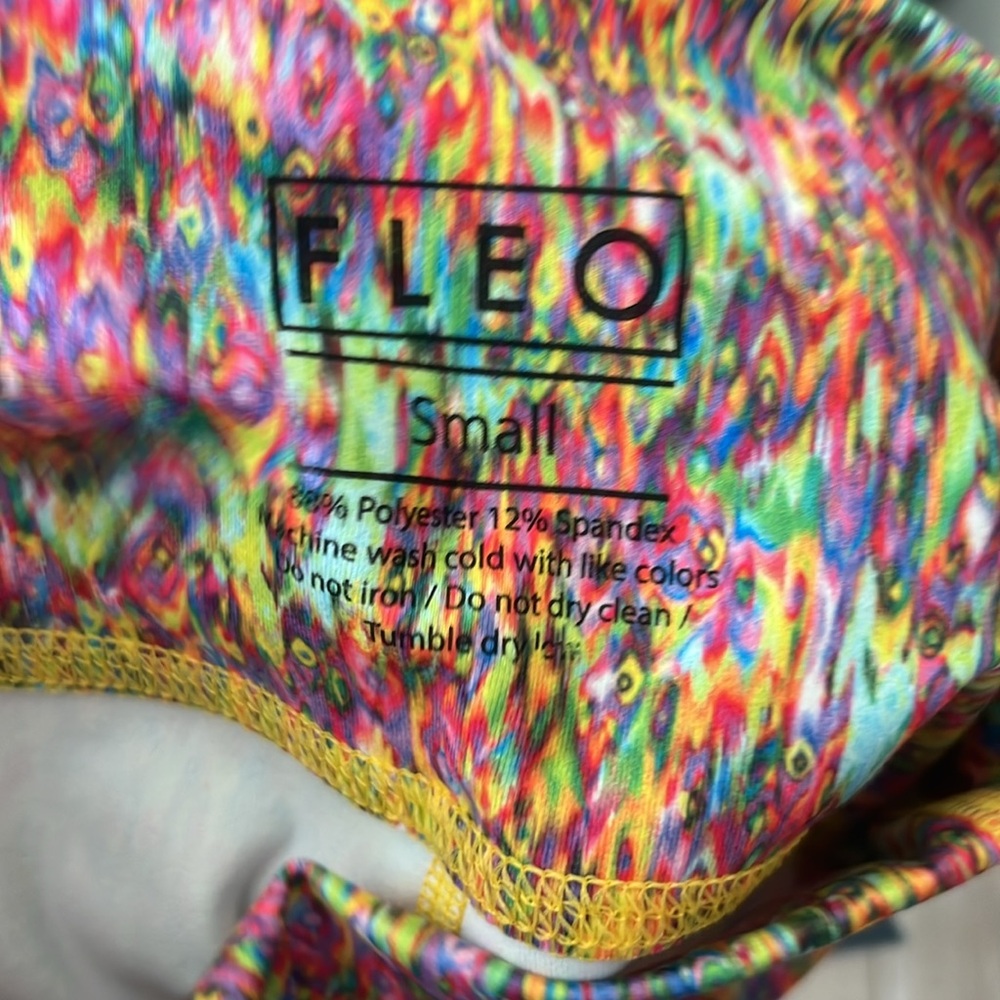 Fleo Games 2 women's athletic shorts size Small and Mediums tye-dye NWT - Picture 2 of 2
